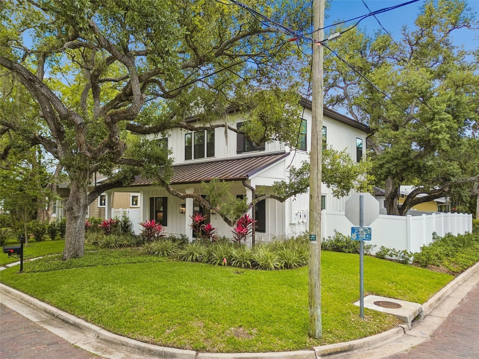 3122 W SAN JOSE ST, TAMPA, FL, 33629