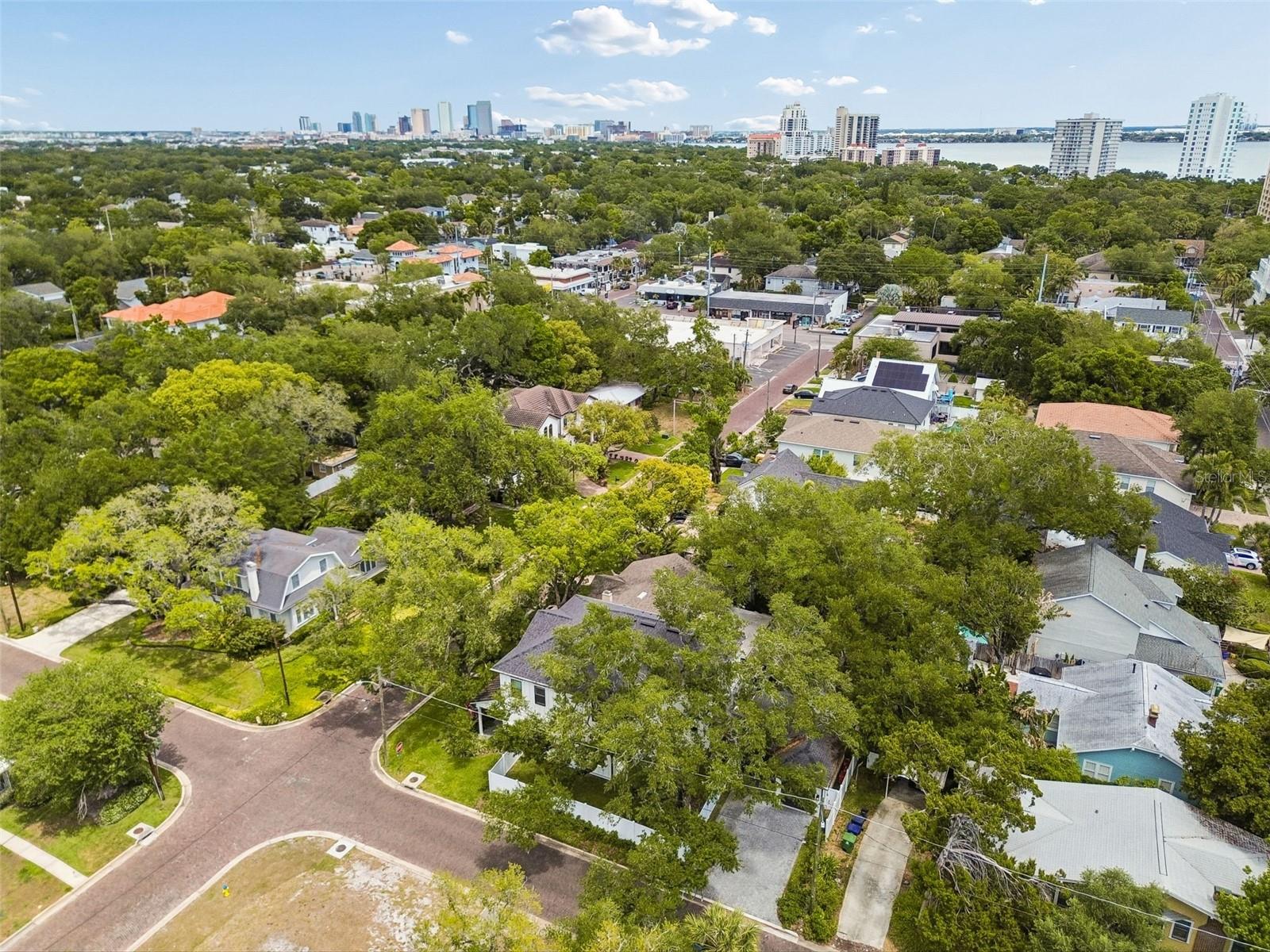 3122 W SAN JOSE ST, TAMPA, FL, 33629
