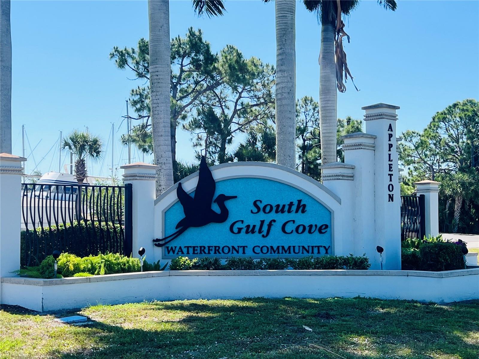 13404 CEDAR CITY AVE, PORT CHARLOTTE, FL, 33981