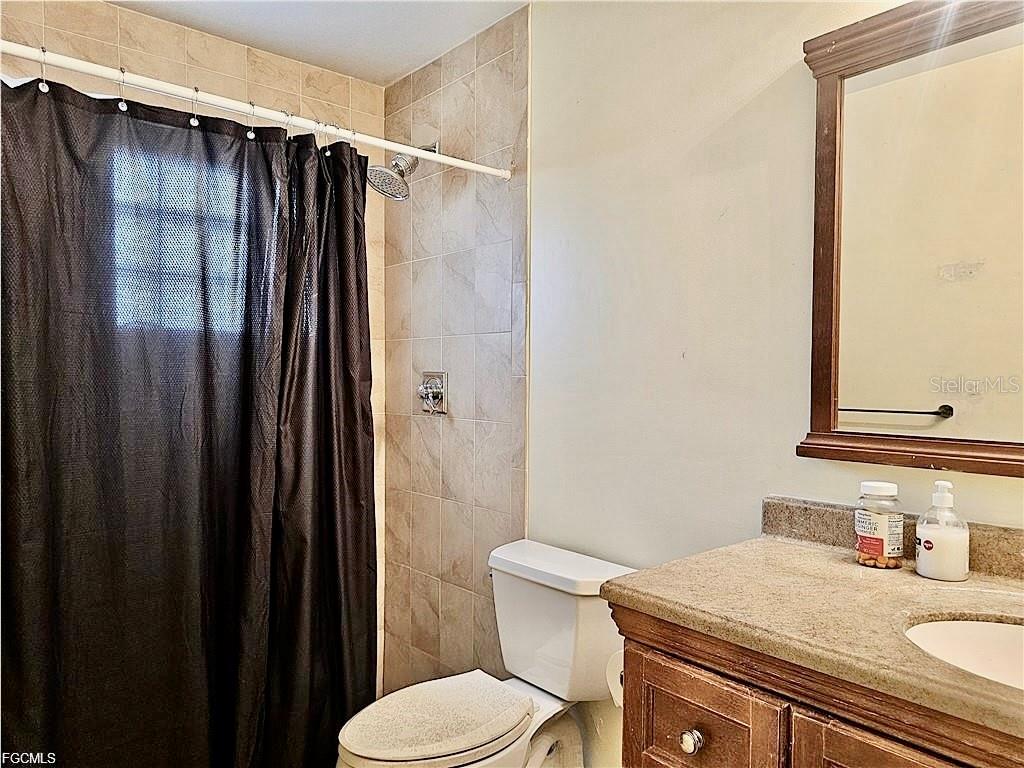 124 SE 31ST ST, CAPE CORAL, FL, 33904