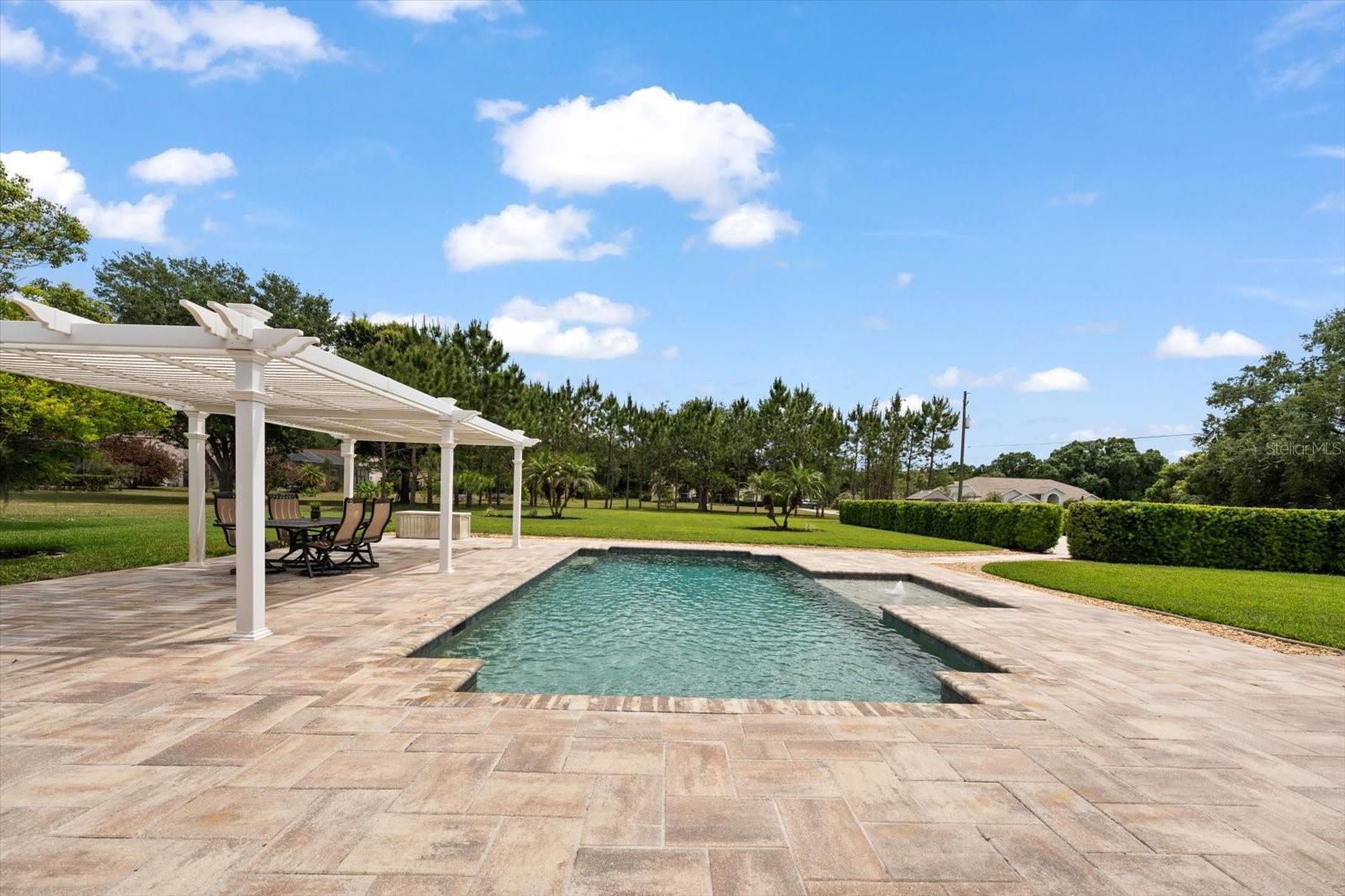 18731 CROOKED LN, LUTZ, FL, 33548