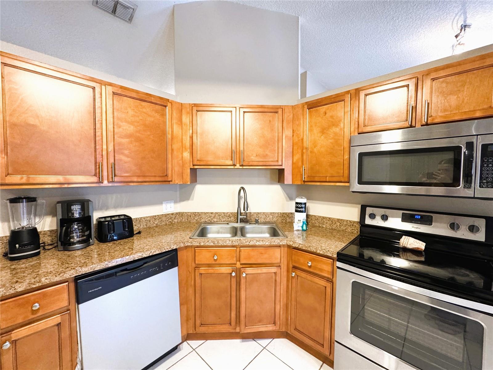 820 BRIARGROVE AVE, DAVENPORT, FL, 33837
