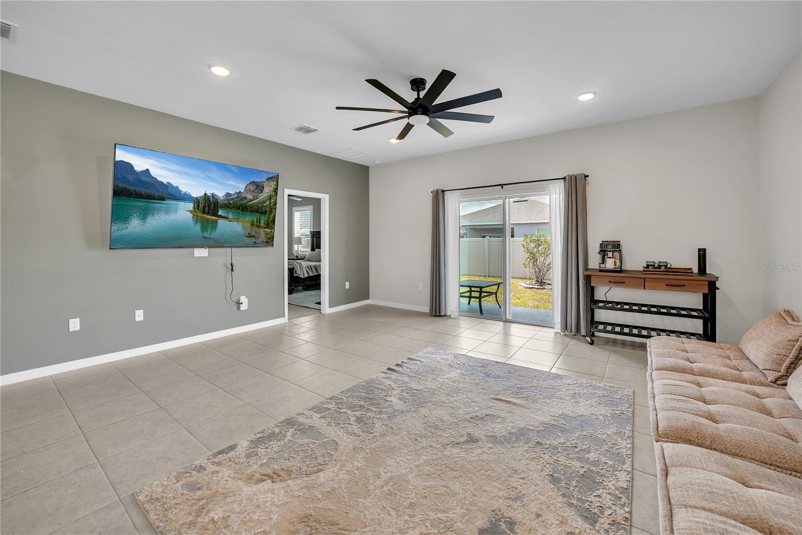 24401 SUNNYS HALO WAY, SORRENTO, FL, 32776