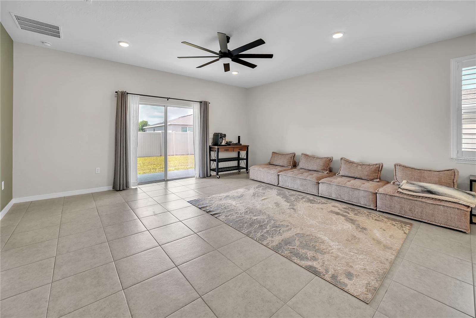 24401 SUNNYS HALO WAY, SORRENTO, FL, 32776