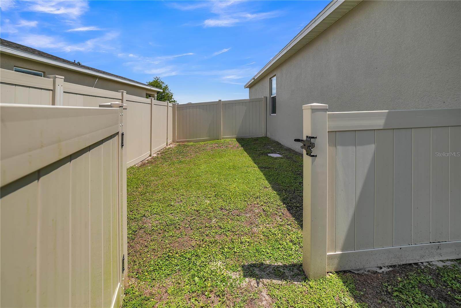 24401 SUNNYS HALO WAY, SORRENTO, FL, 32776