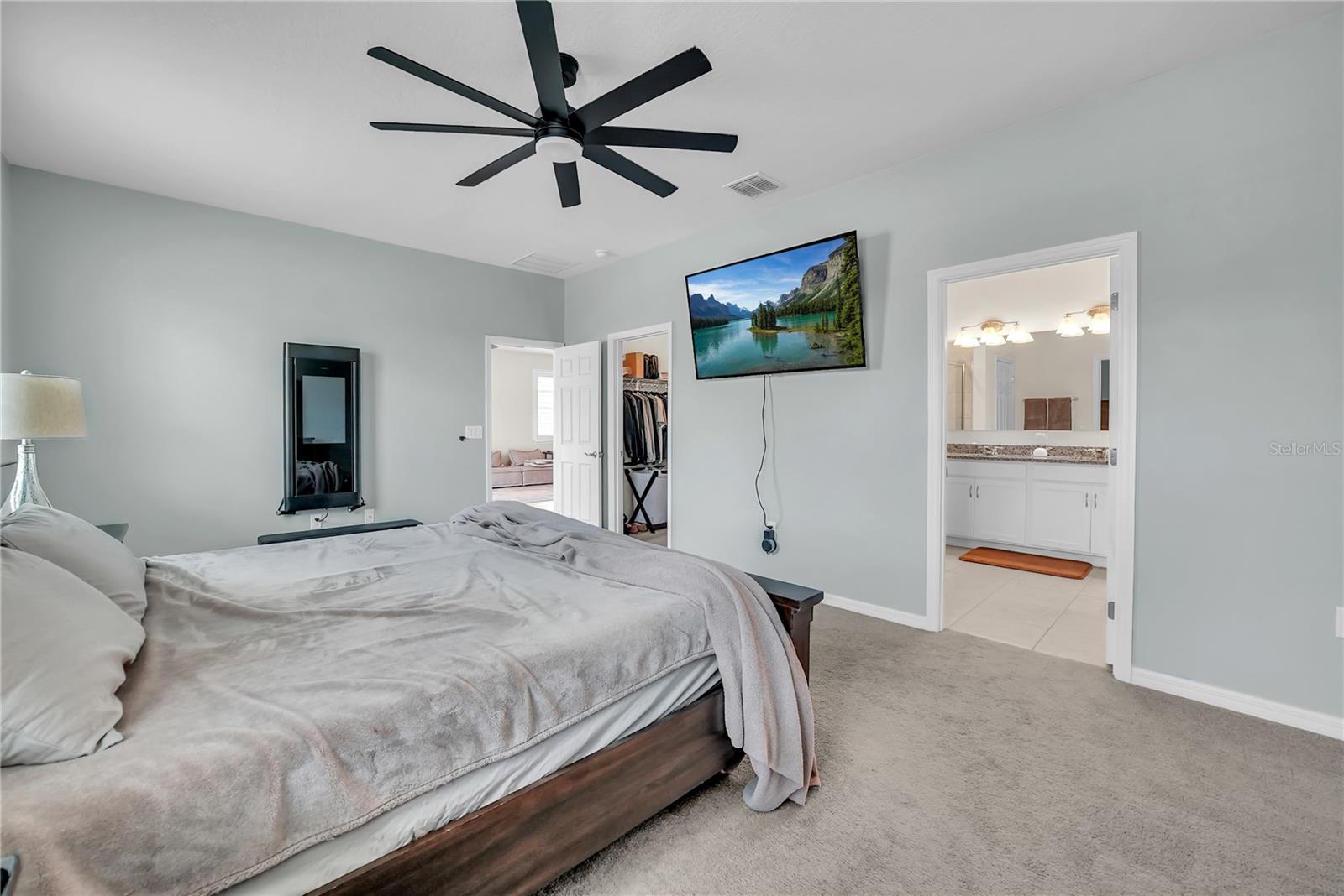 24401 SUNNYS HALO WAY, SORRENTO, FL, 32776