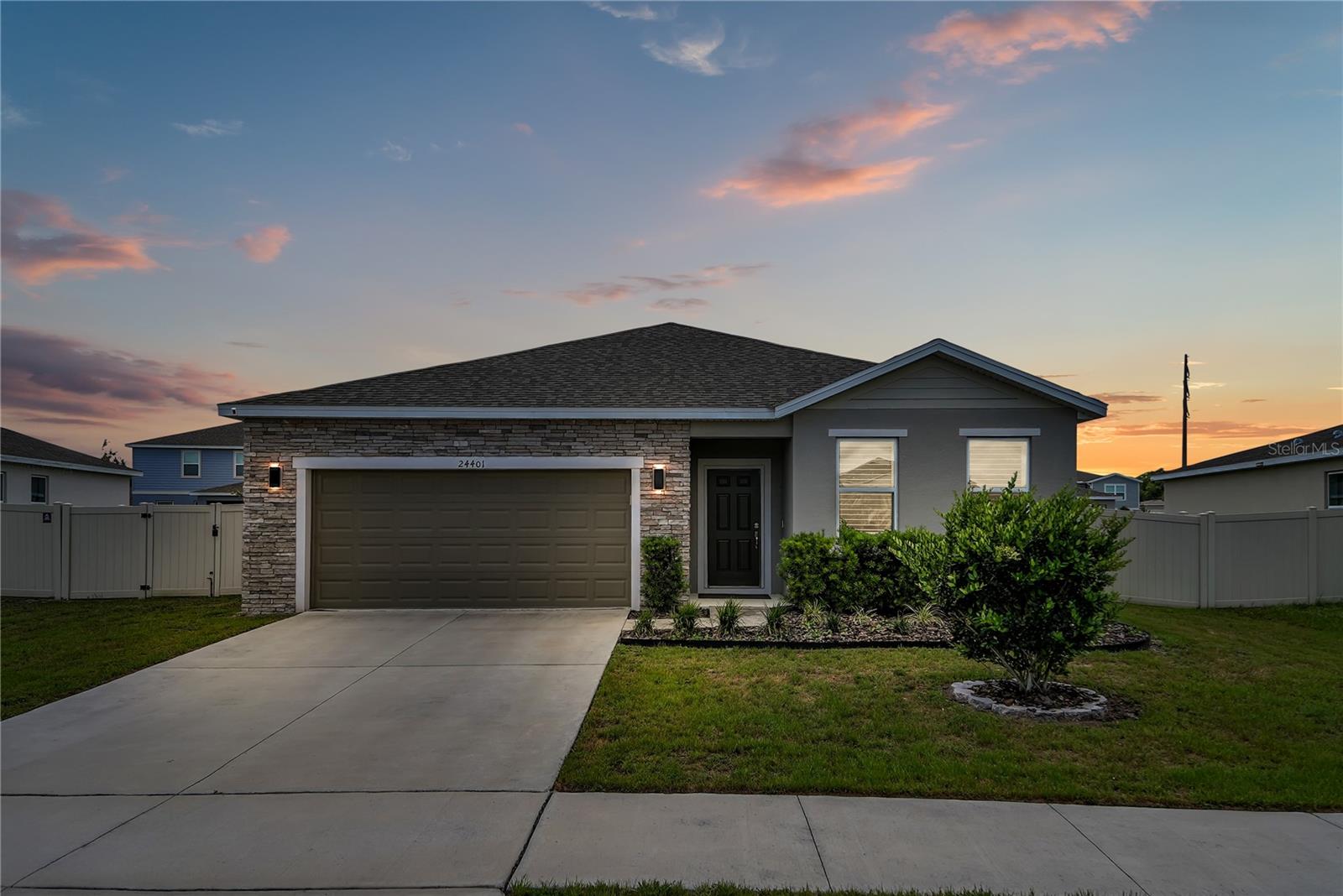 24401 SUNNYS HALO WAY, SORRENTO, FL, 32776