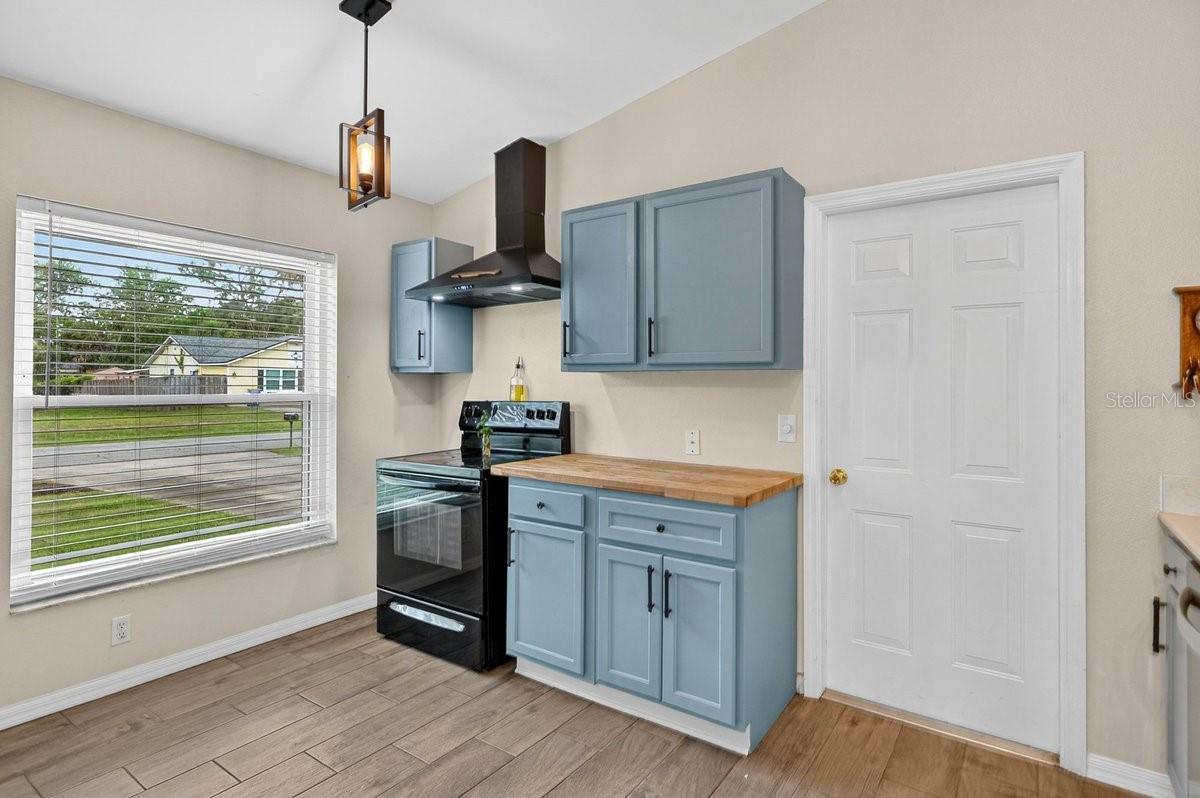 3223 TRAVELERS PALM DR, EDGEWATER, FL, 32141