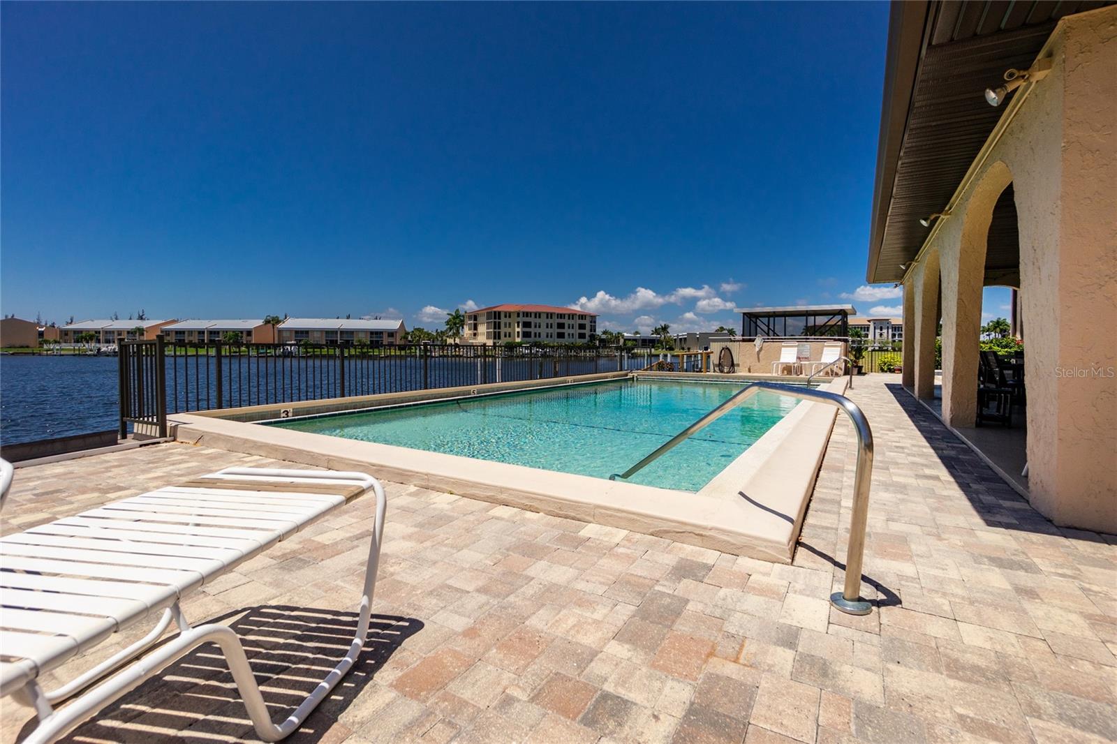 1217 AQUI ESTA DR #8, PUNTA GORDA, FL, 33950