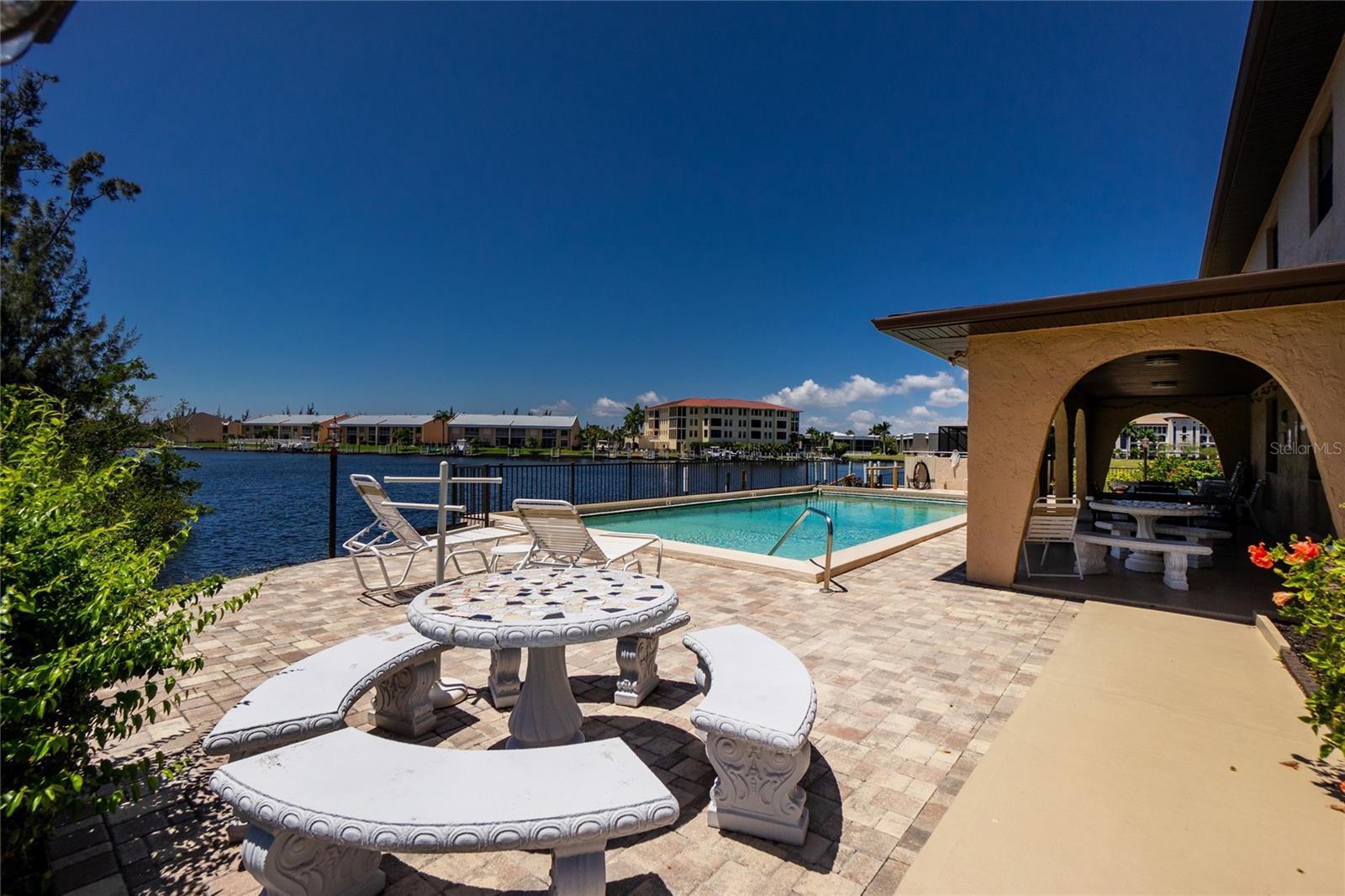 1217 AQUI ESTA DR #8, PUNTA GORDA, FL, 33950