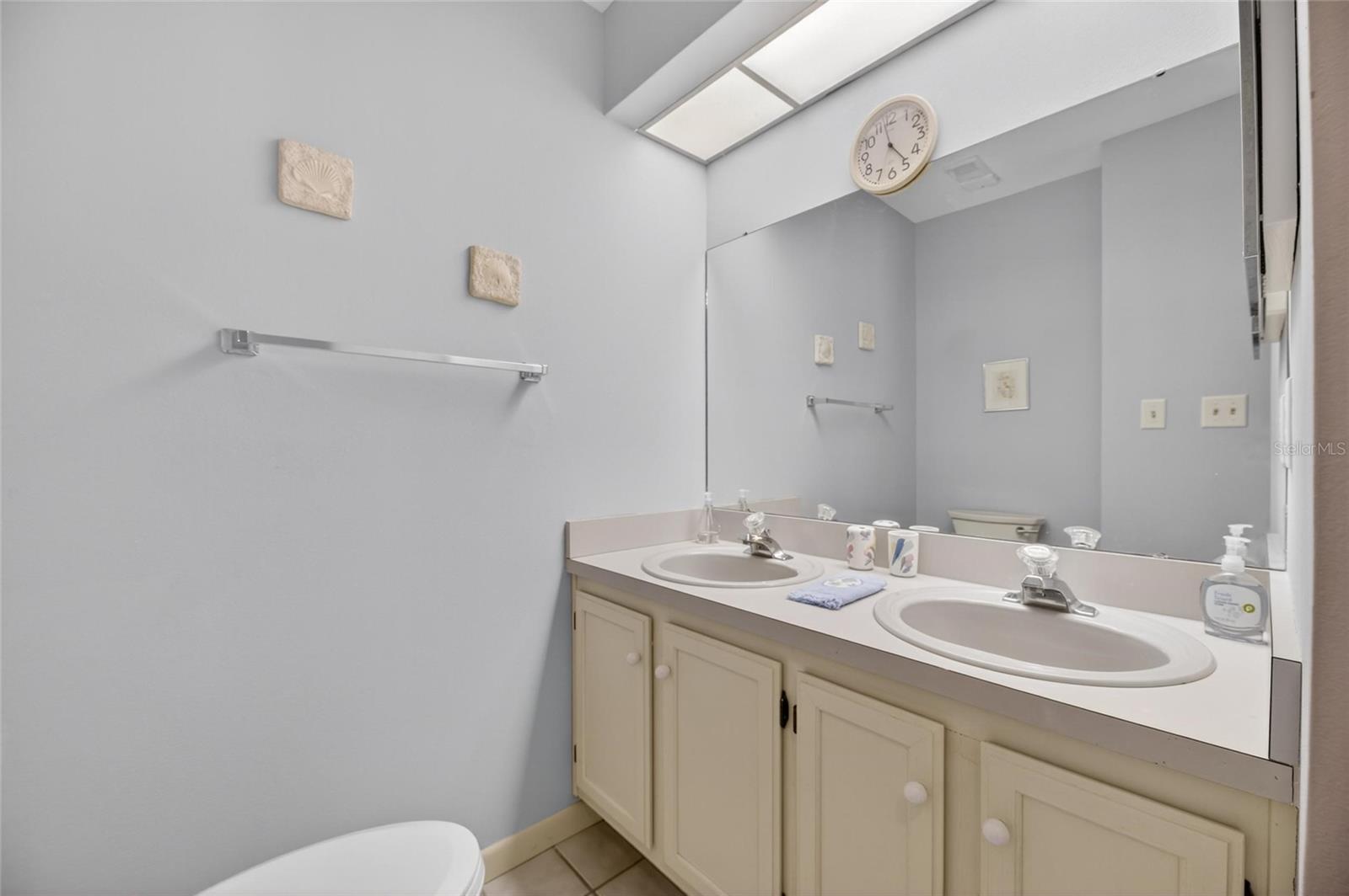 17960 GULF BOULEVARD #108, REDINGTON SHORES, FL, 33708