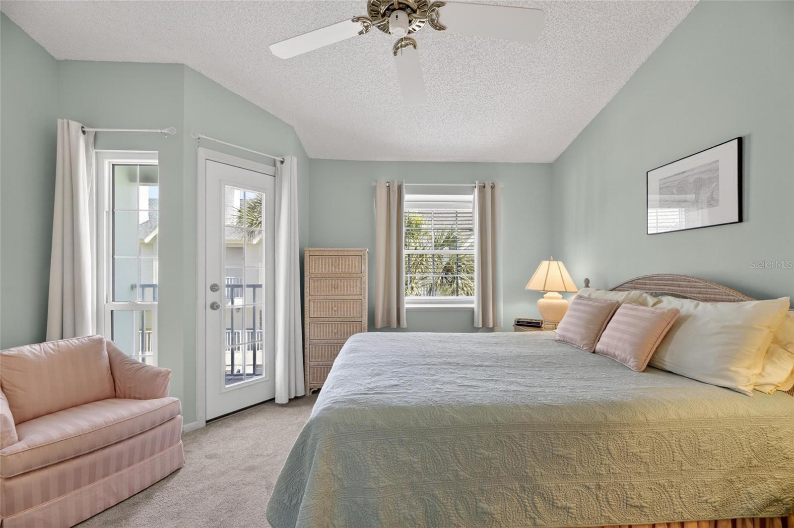 17960 GULF BOULEVARD #108, REDINGTON SHORES, FL, 33708