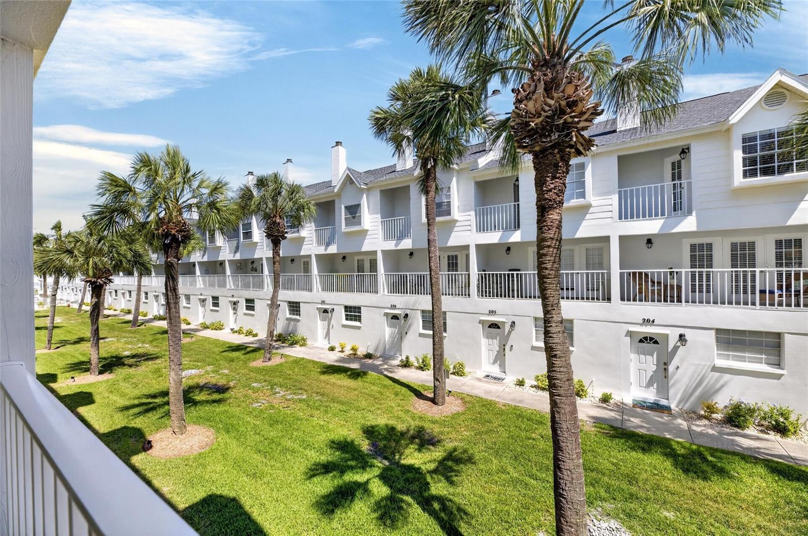17960 GULF BOULEVARD #108, REDINGTON SHORES, FL, 33708