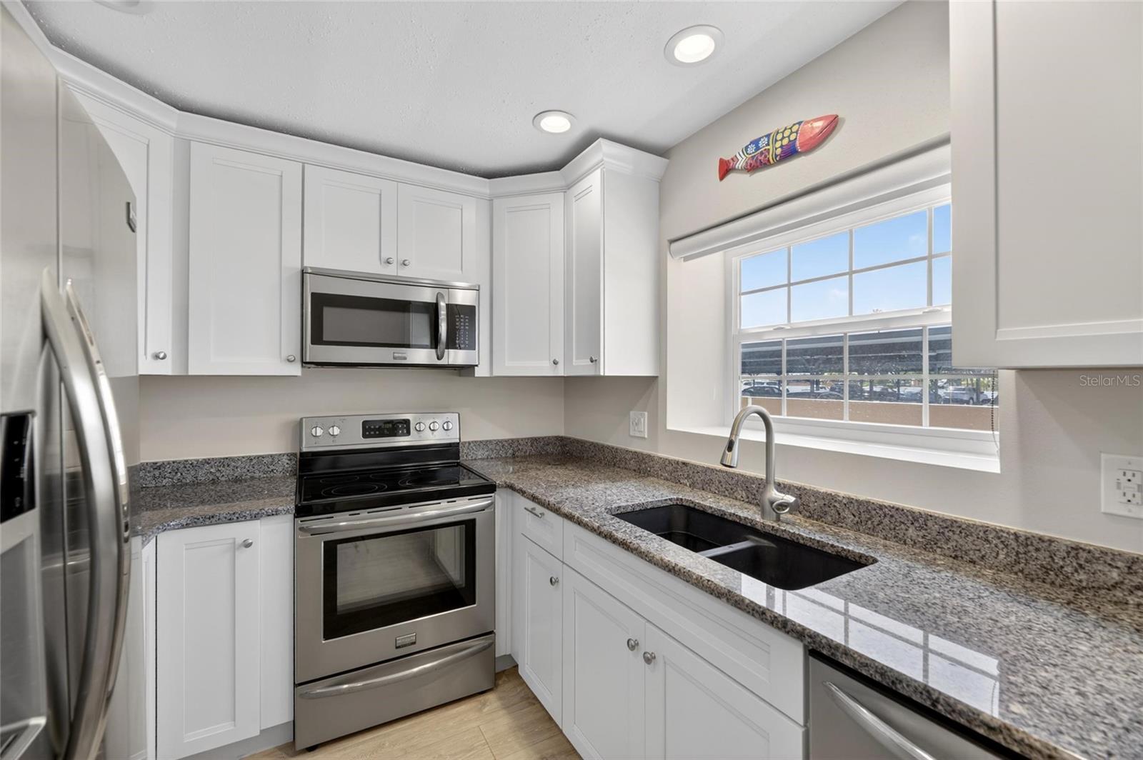 17960 GULF BOULEVARD #108, REDINGTON SHORES, FL, 33708