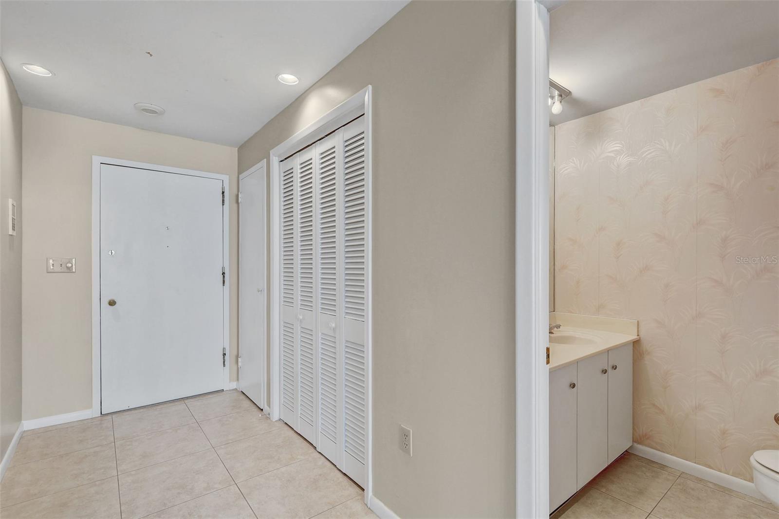 1 SE BEACH DR #1509, ST PETERSBURG, FL, 33701