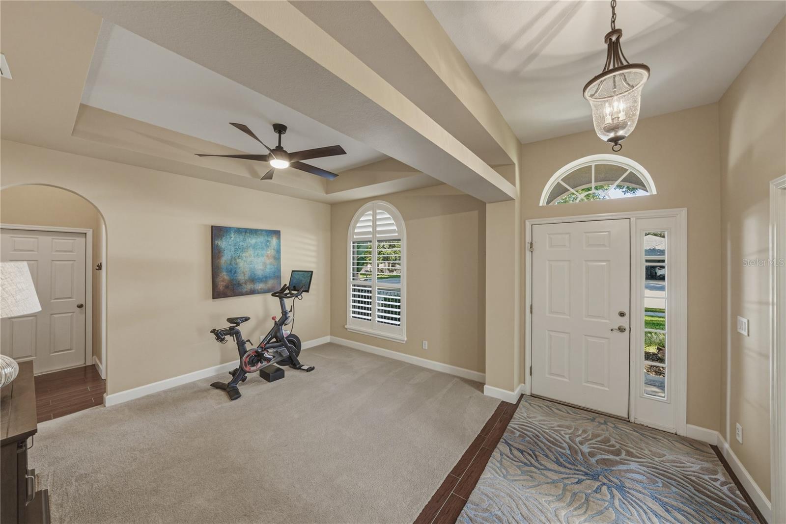 1035 LEGENDS PASS DR, VALRICO, FL, 33594