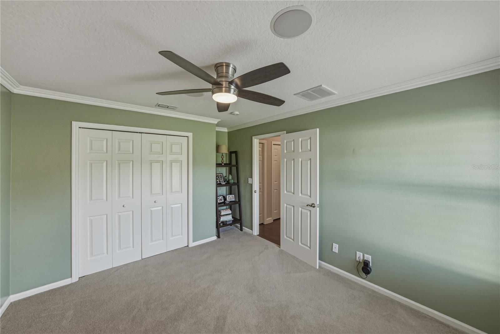 1035 LEGENDS PASS DR, VALRICO, FL, 33594