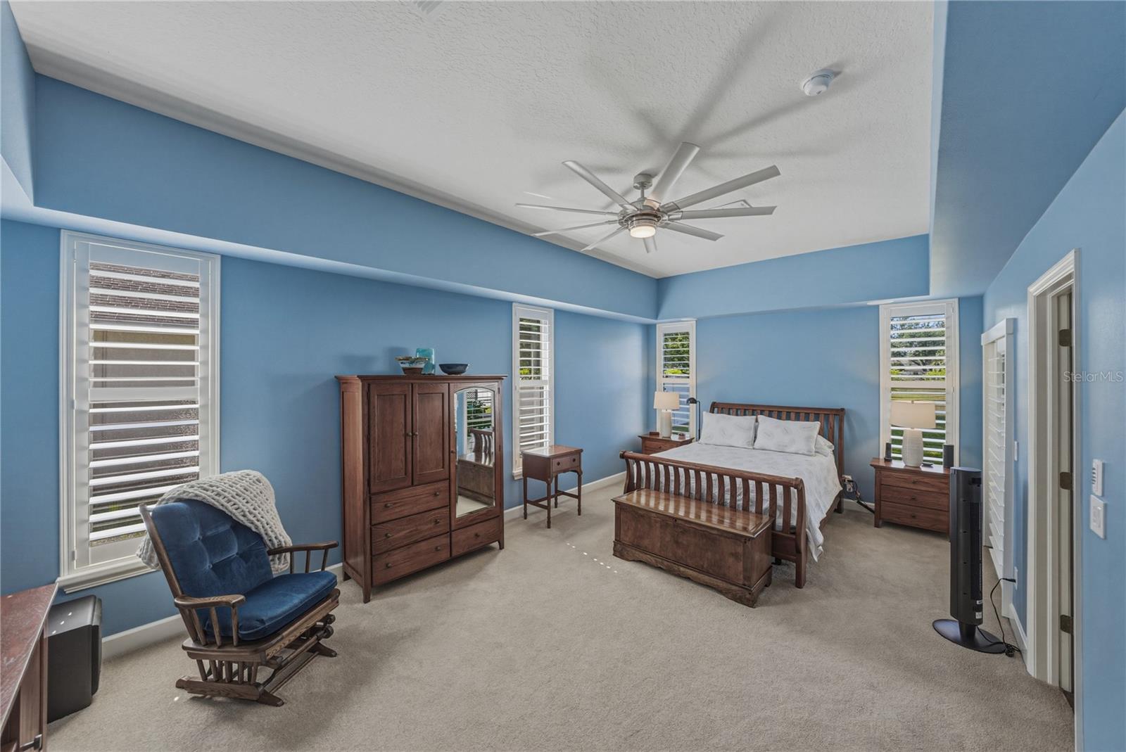 1035 LEGENDS PASS DR, VALRICO, FL, 33594