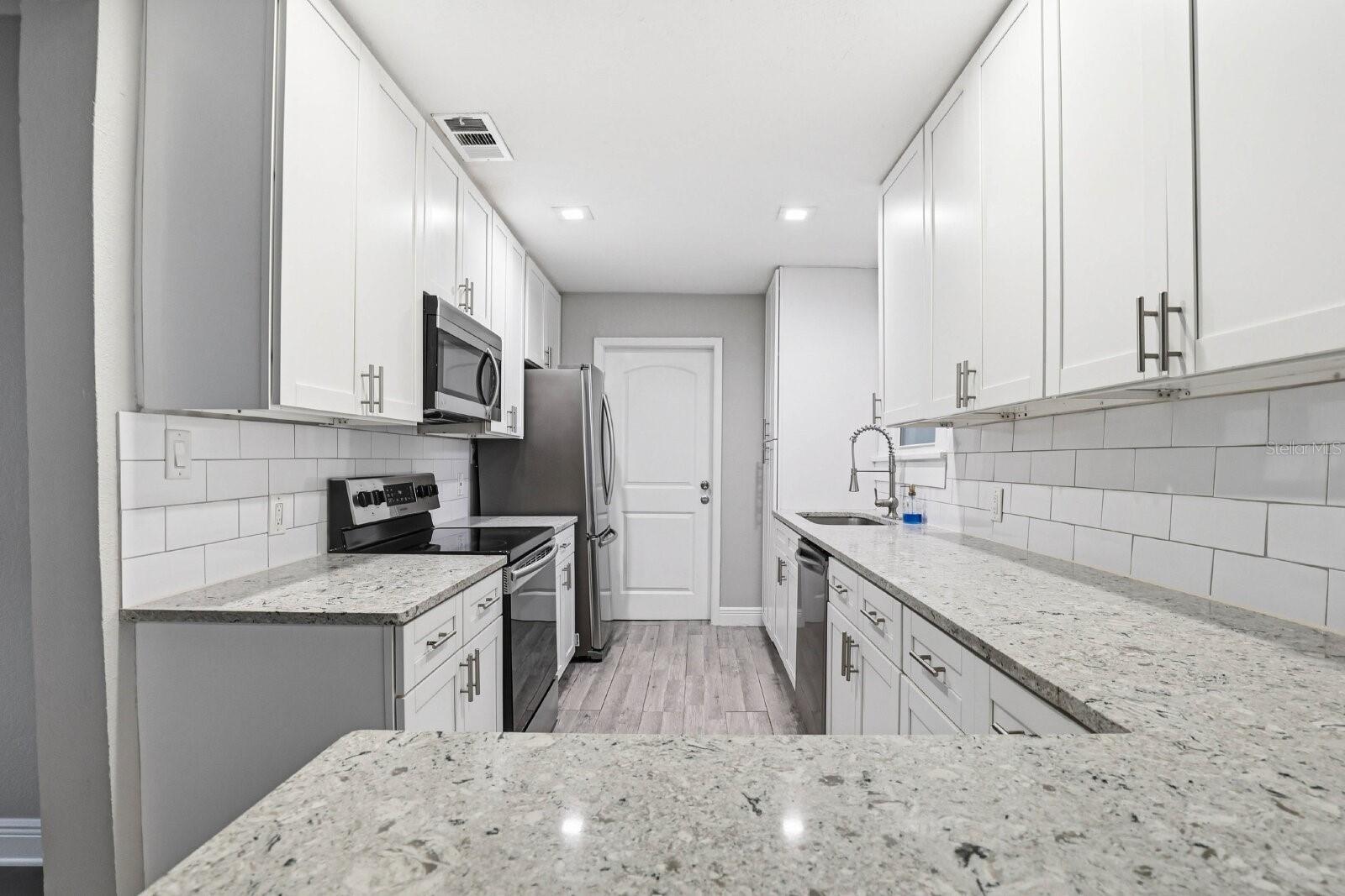 203 W EMMA ST, TAMPA, FL, 33603