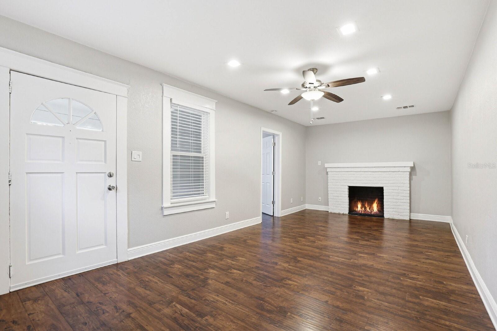 203 W EMMA ST, TAMPA, FL, 33603