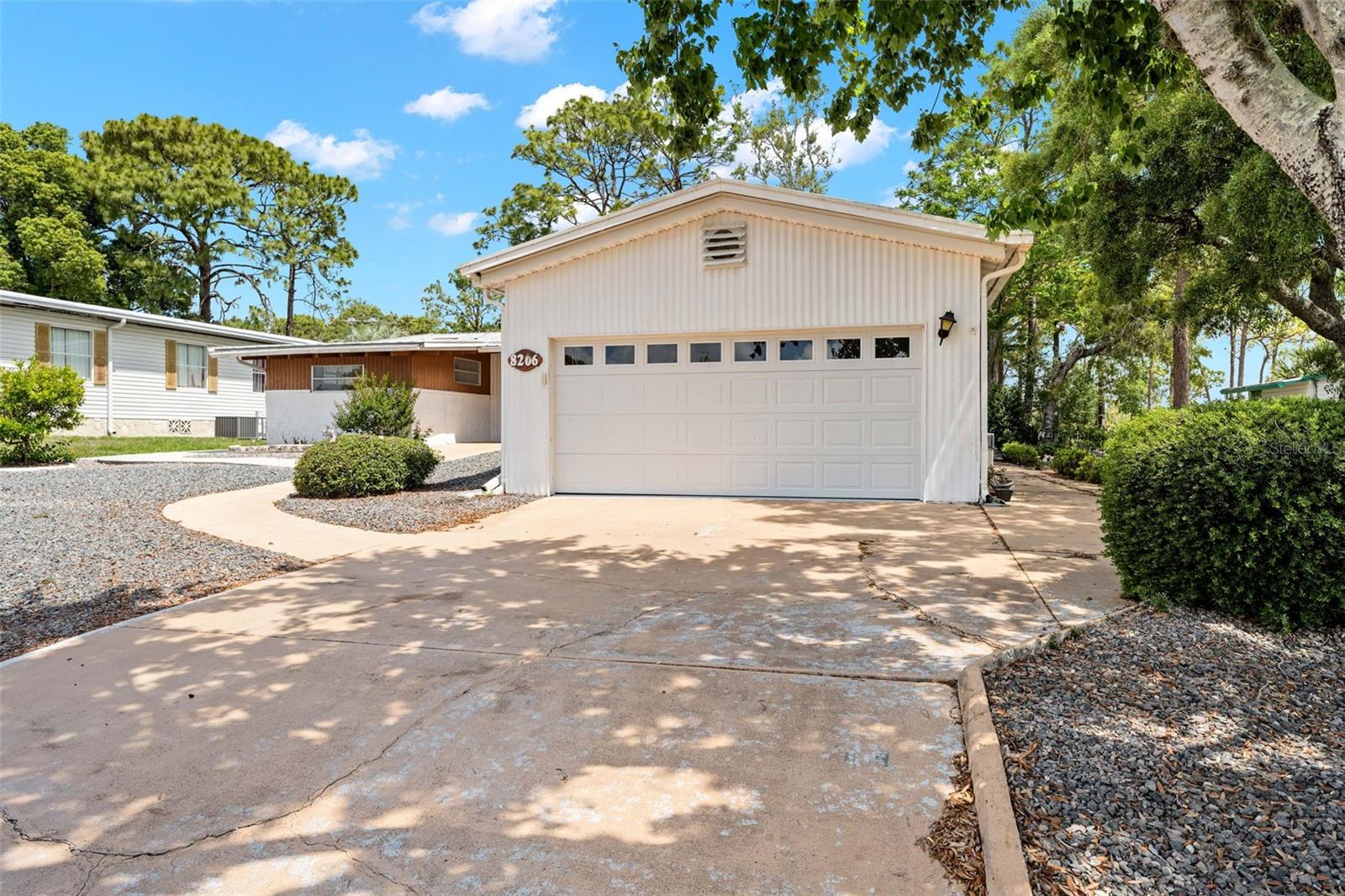 8206 COUNTRY CLUB DR, BROOKSVILLE, FL, 34613