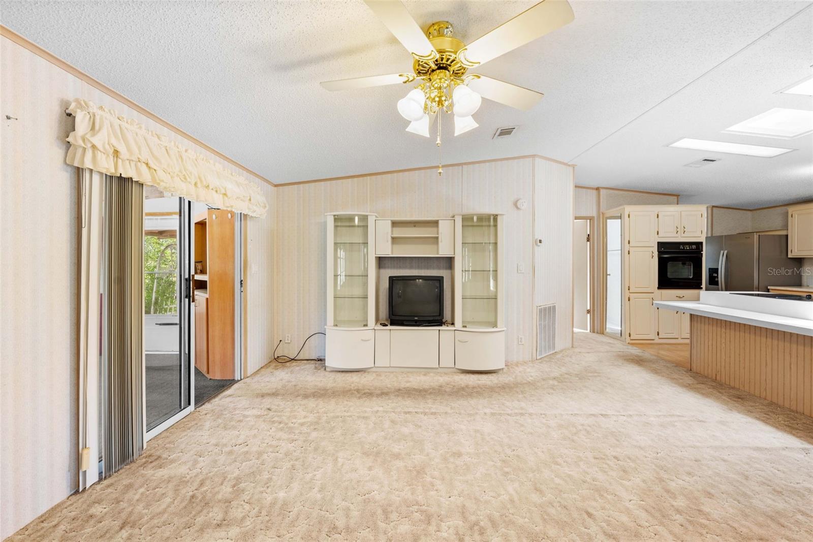 8206 COUNTRY CLUB DR, BROOKSVILLE, FL, 34613