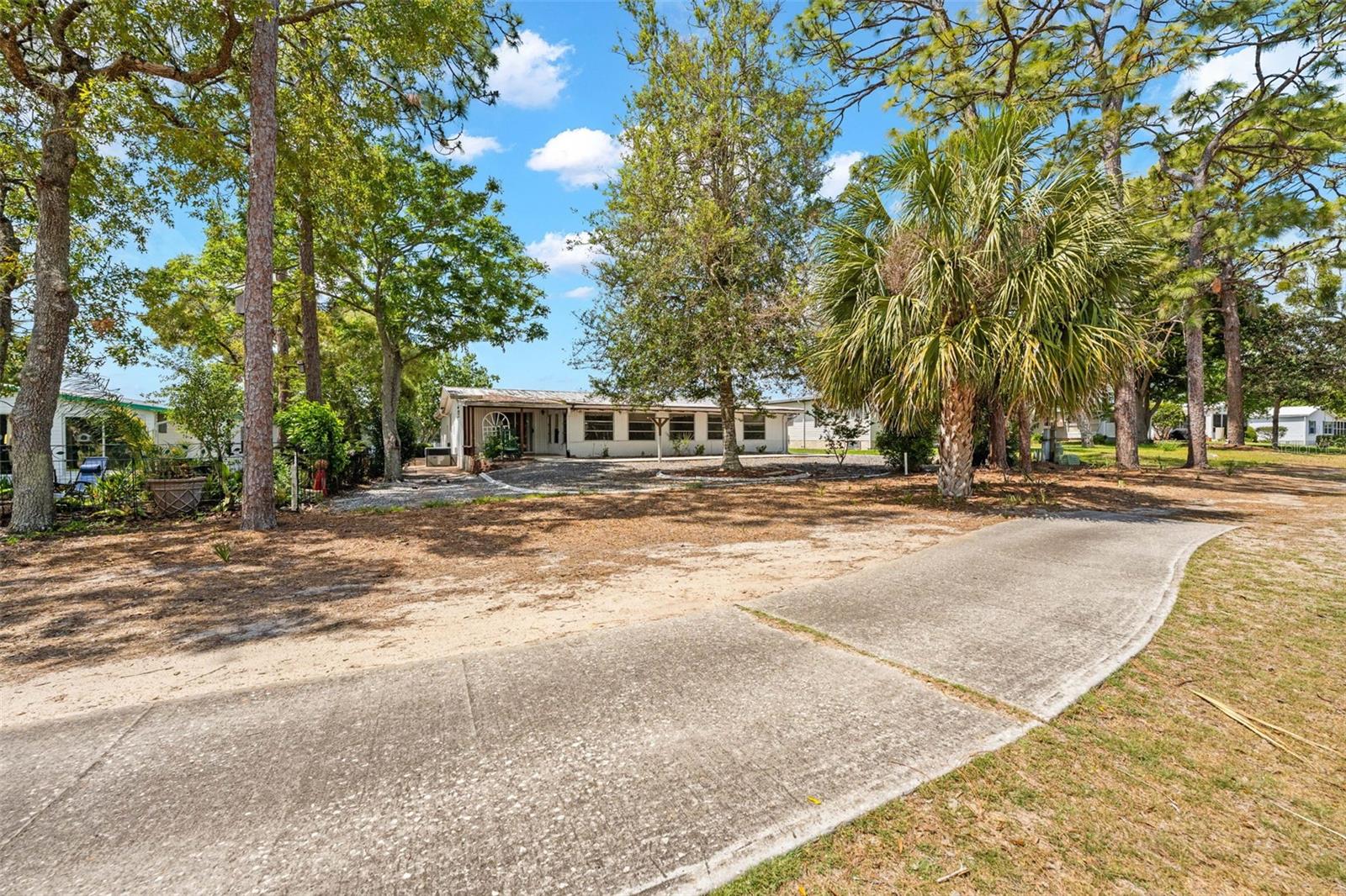 8206 COUNTRY CLUB DR, BROOKSVILLE, FL, 34613