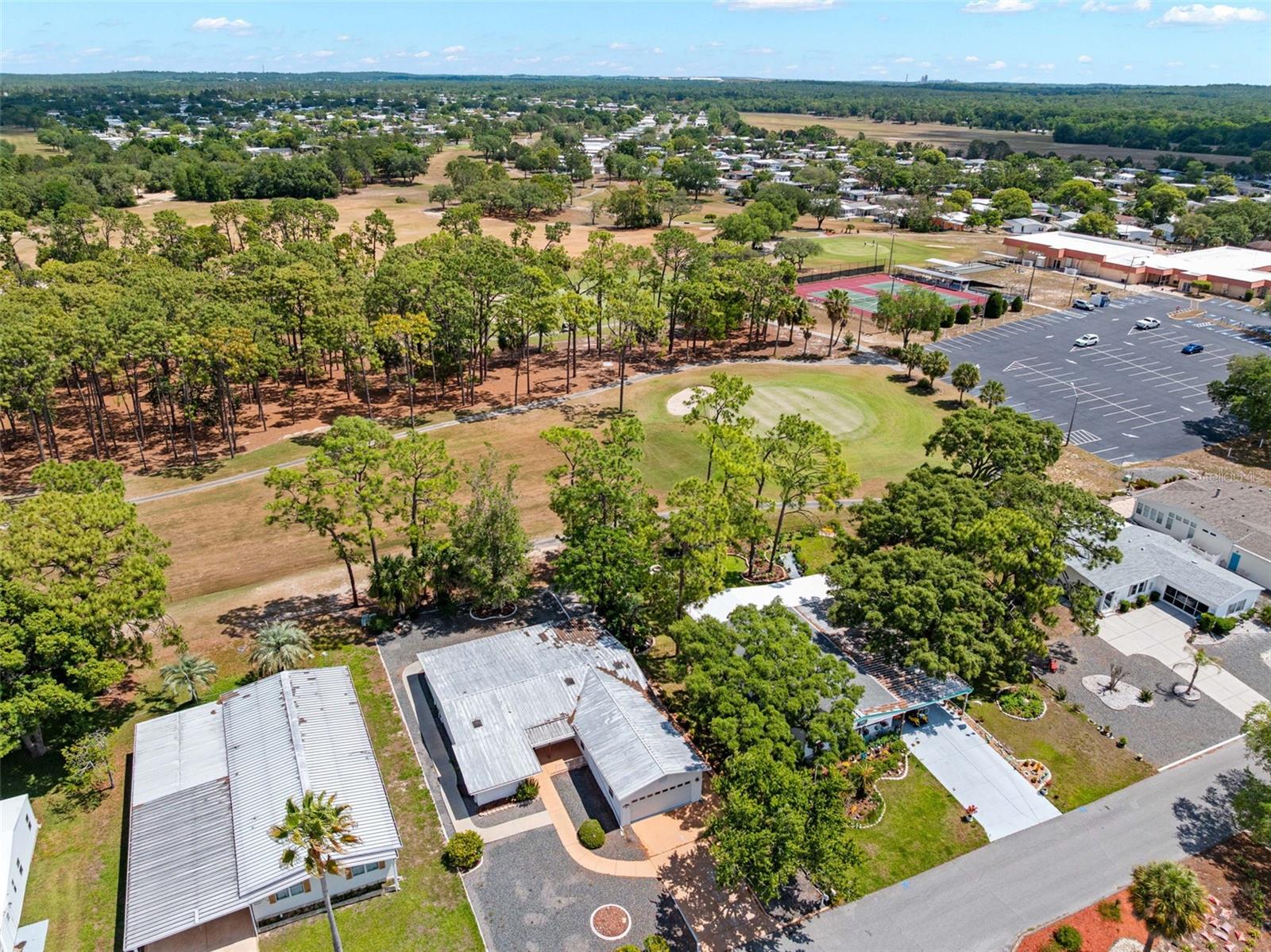 8206 COUNTRY CLUB DR, BROOKSVILLE, FL, 34613