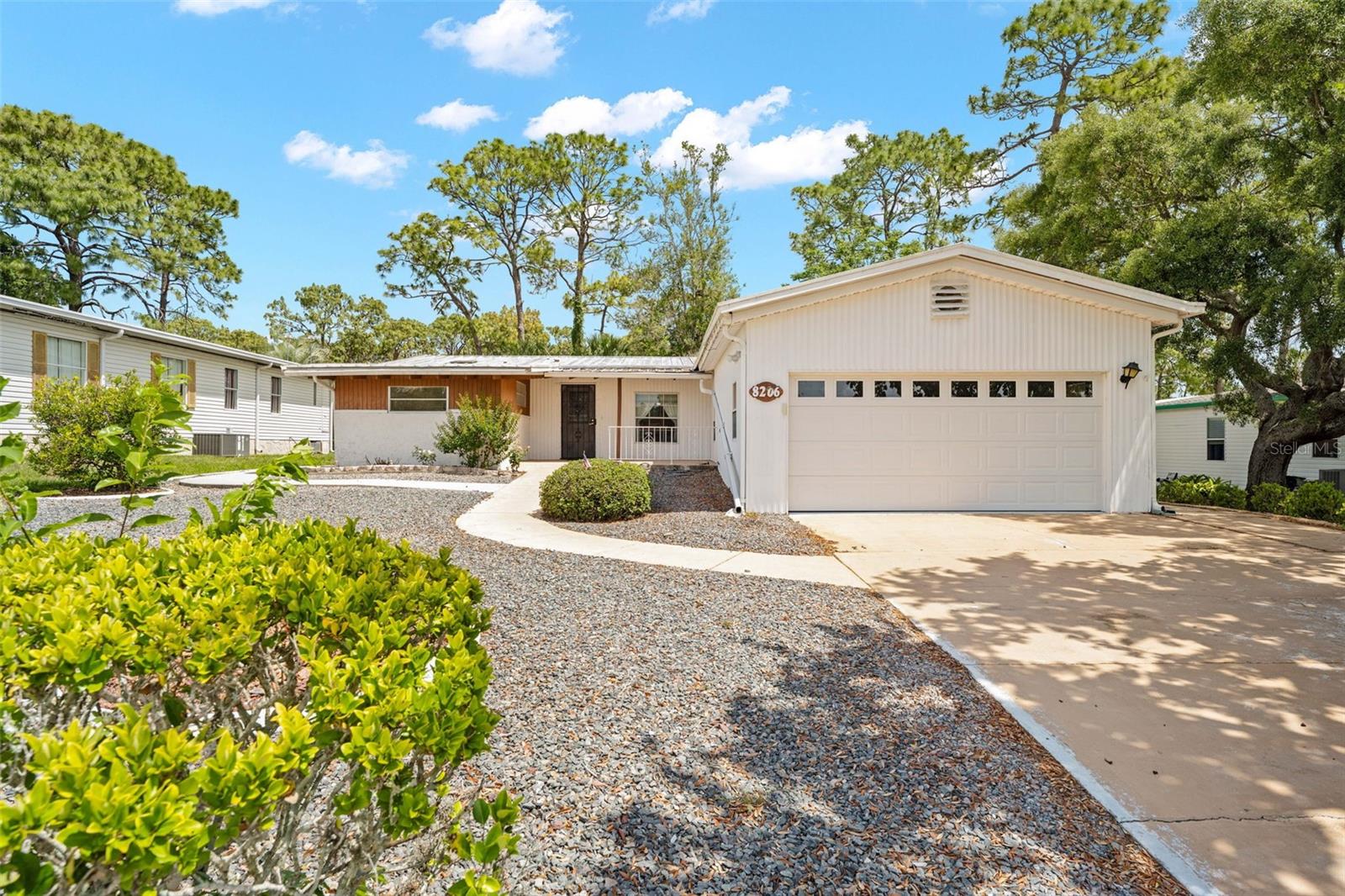 8206 COUNTRY CLUB DR, BROOKSVILLE, FL, 34613
