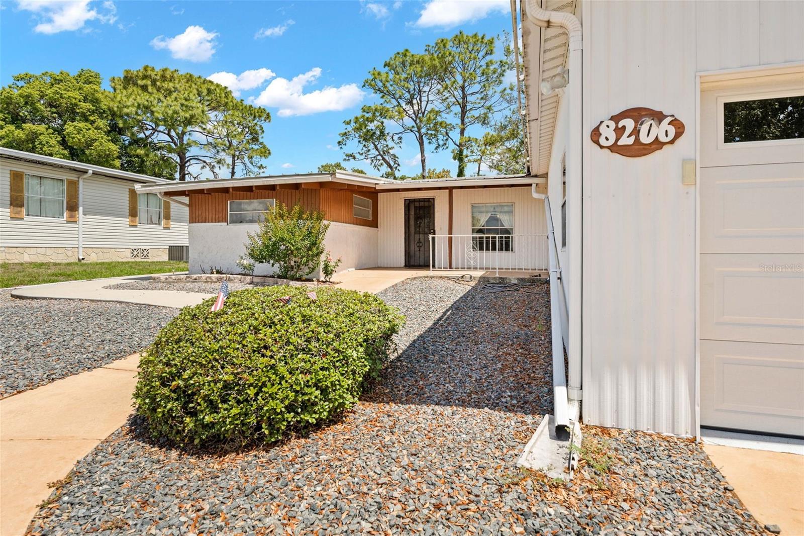 8206 COUNTRY CLUB DR, BROOKSVILLE, FL, 34613