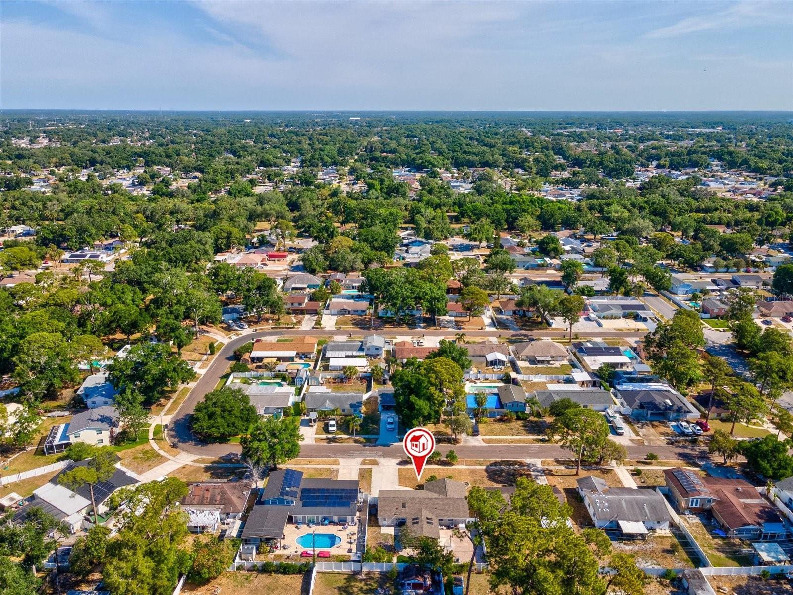 7910 W POCAHONTAS AVE, TAMPA, FL, 33615