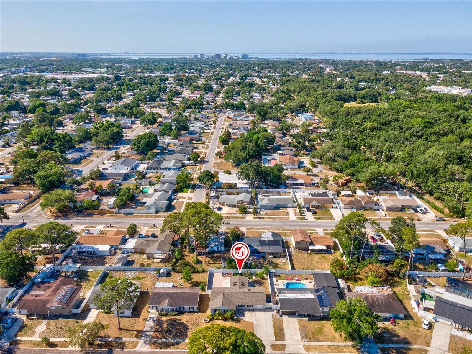 7910 W POCAHONTAS AVE, TAMPA, FL, 33615