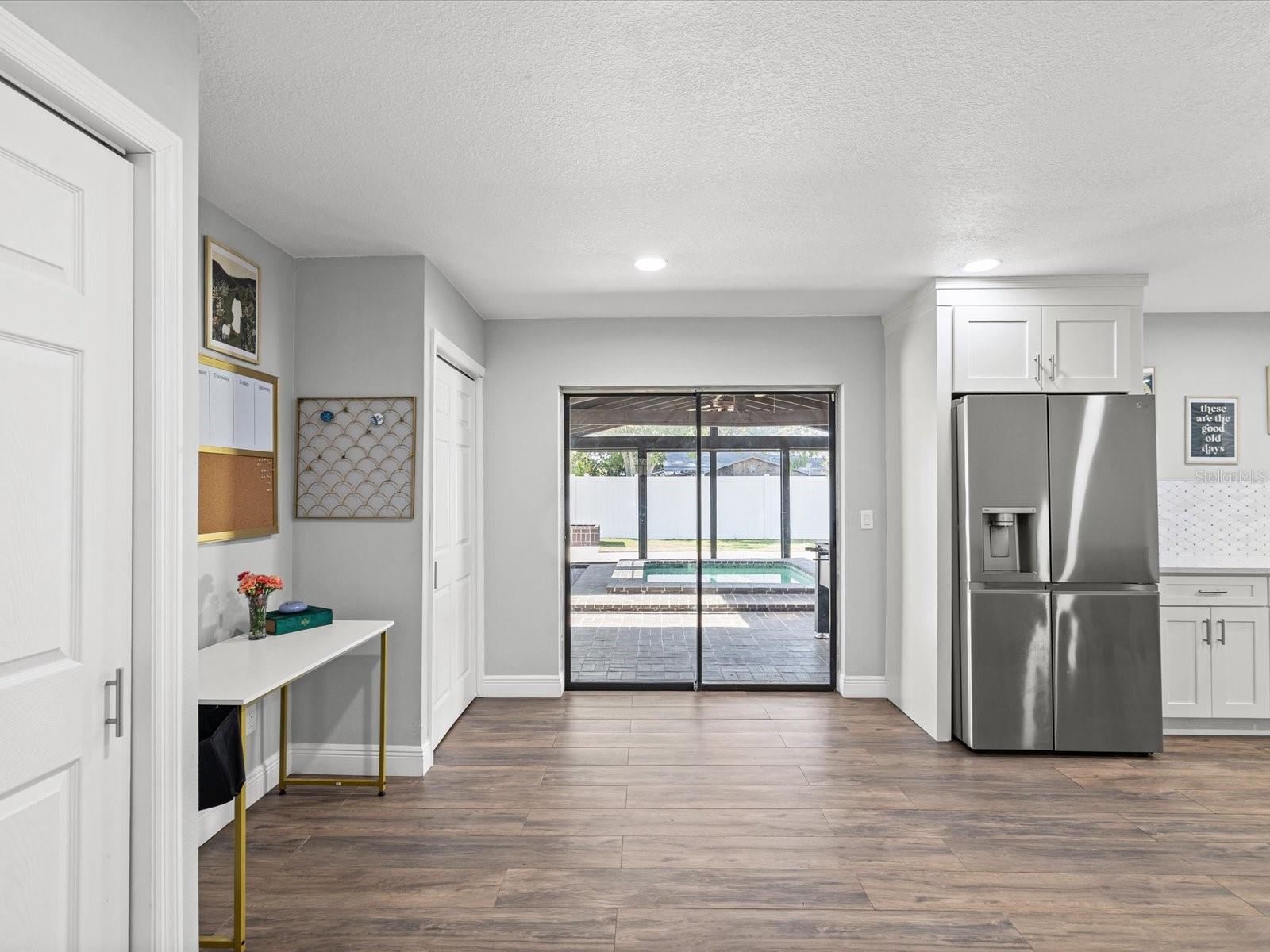 7910 W POCAHONTAS AVE, TAMPA, FL, 33615