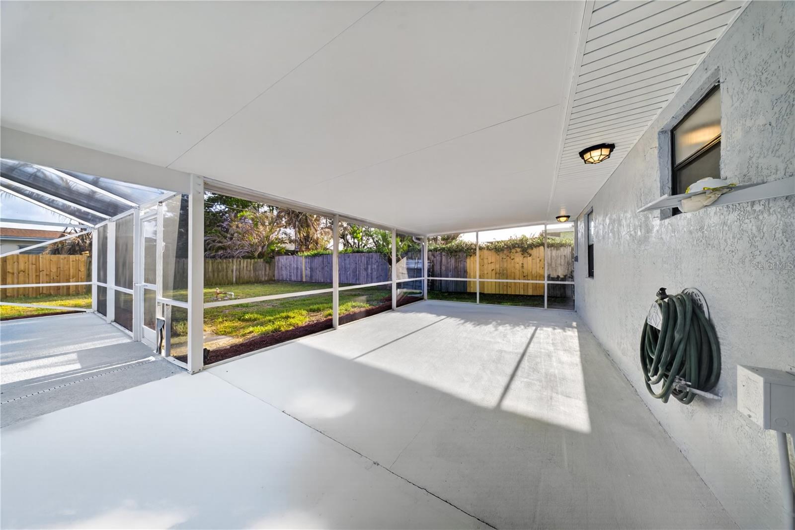 214 SE DUVAL AVE, PORT ST LUCIE, FL, 34983