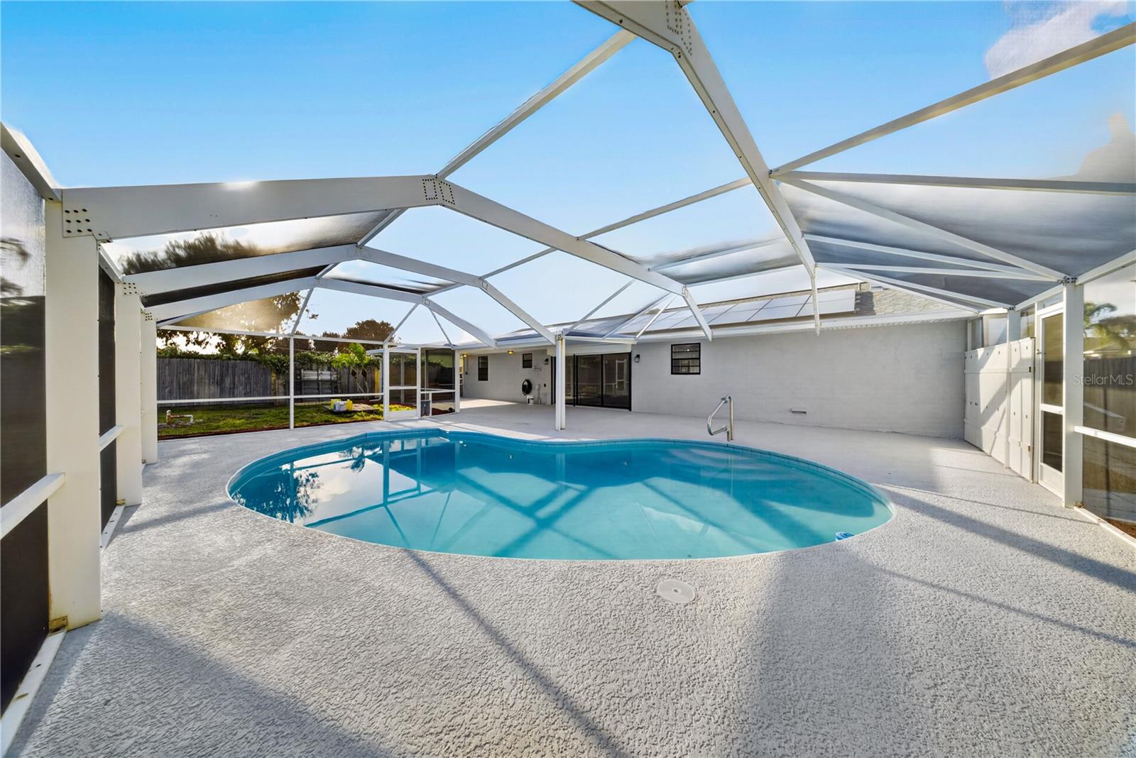 214 SE DUVAL AVE, PORT ST LUCIE, FL, 34983