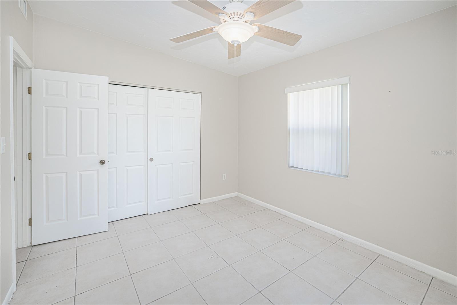 891 PALMETTO DR NE, PORT CHARLOTTE, FL, 33952