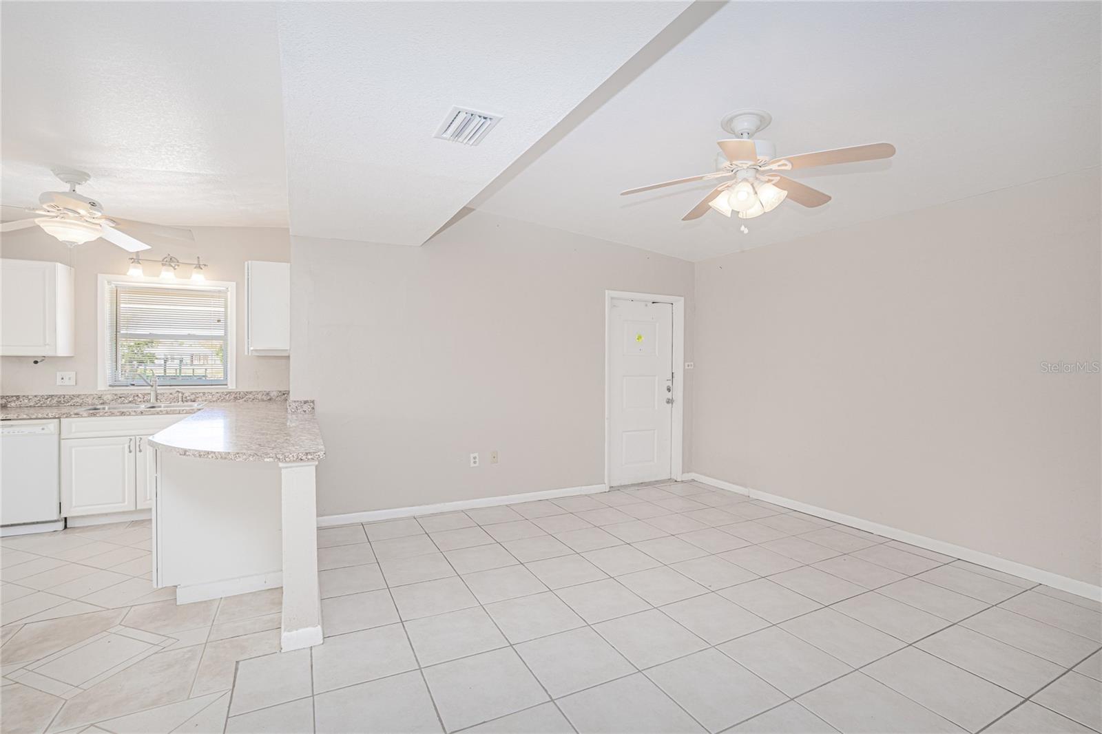 891 PALMETTO DR NE, PORT CHARLOTTE, FL, 33952