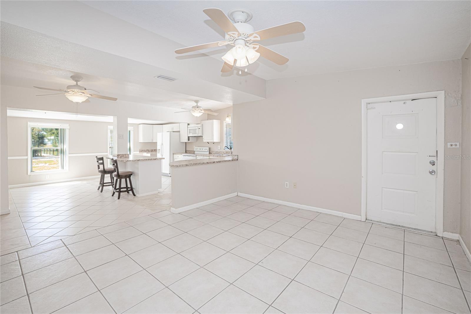 891 PALMETTO DR NE, PORT CHARLOTTE, FL, 33952