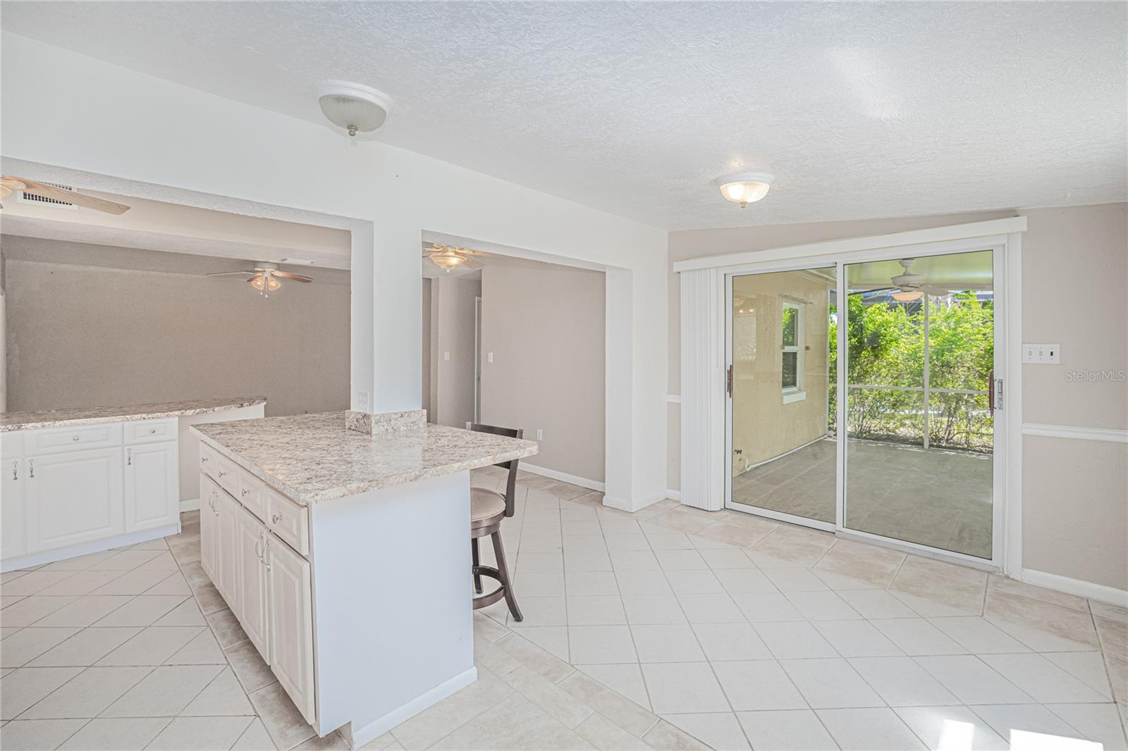 891 PALMETTO DR NE, PORT CHARLOTTE, FL, 33952