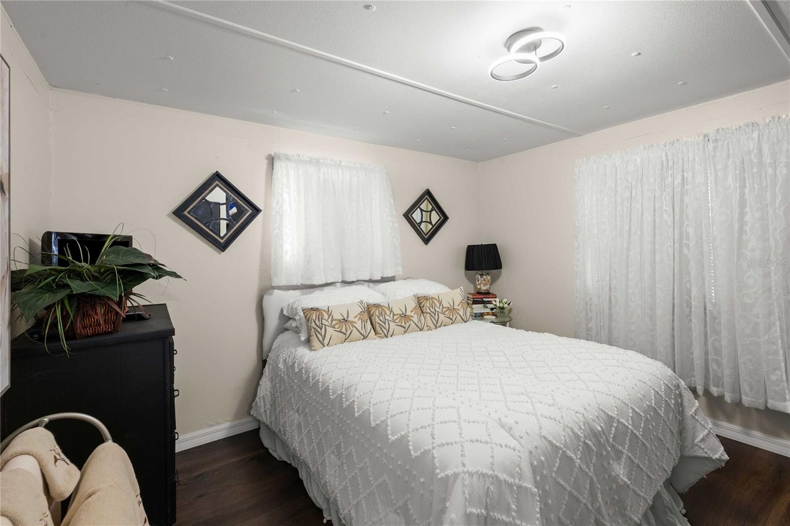 37135 SANDRA AVE, ZEPHYRHILLS, FL, 33542
