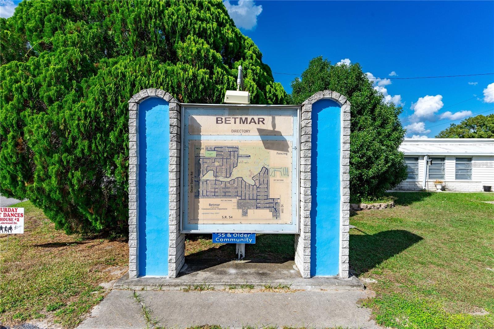 37135 SANDRA AVE, ZEPHYRHILLS, FL, 33542