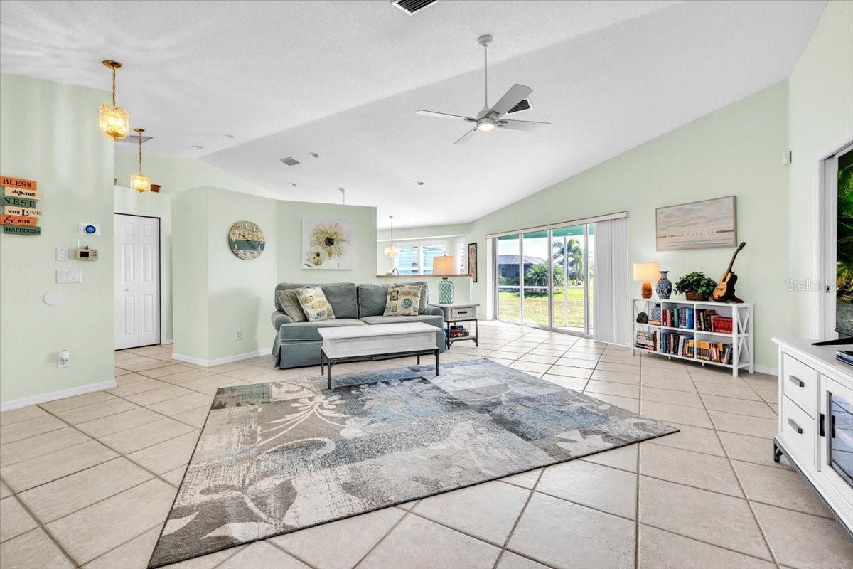 2386 GREENLAND CT, PUNTA GORDA, FL, 33983