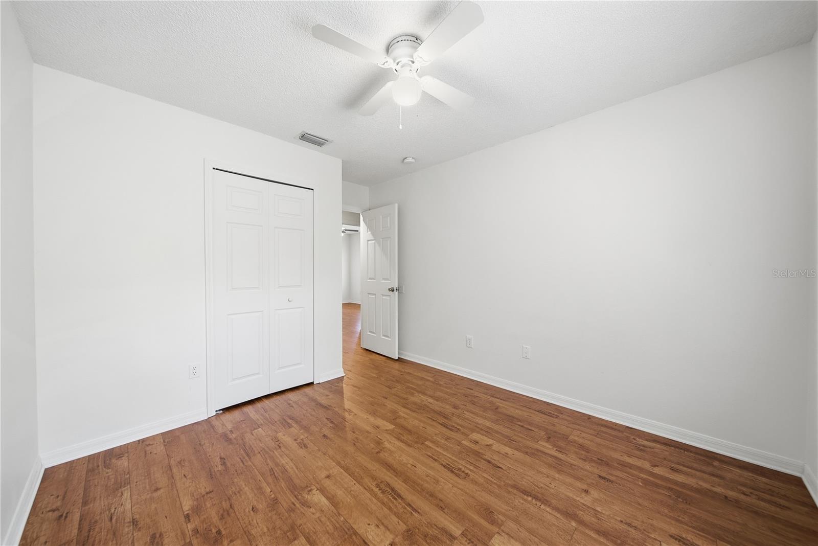 18117 PARADISE POINT DR, TAMPA, FL, 33647