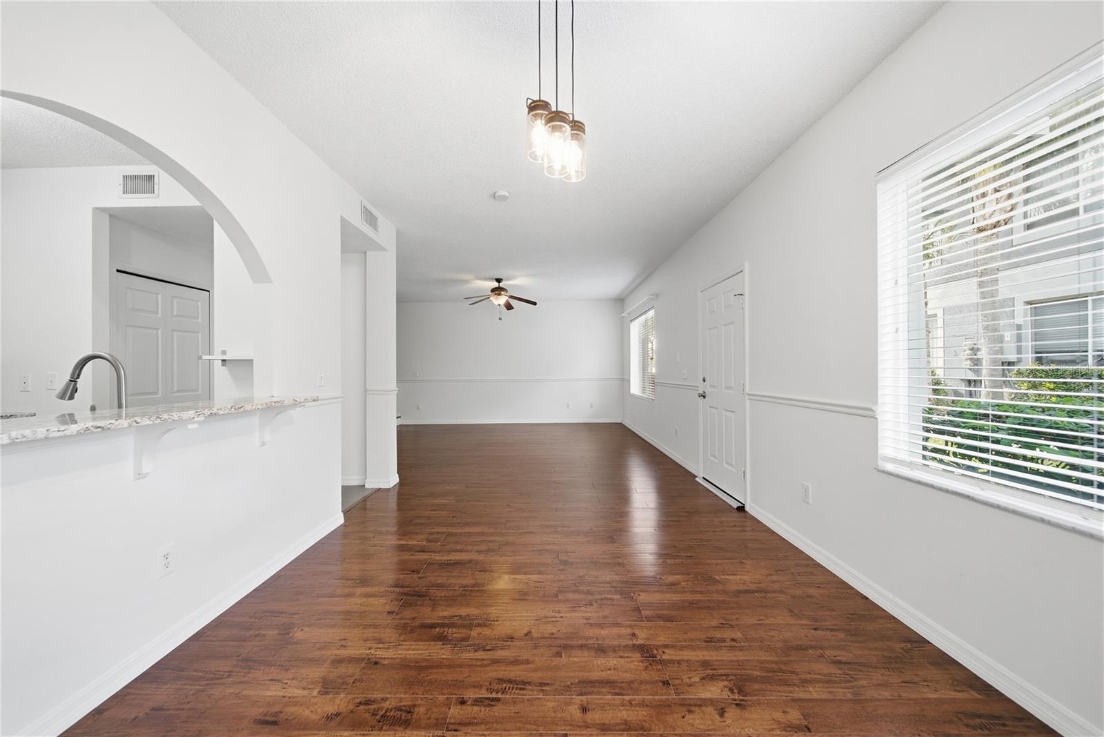 18117 PARADISE POINT DR, TAMPA, FL, 33647