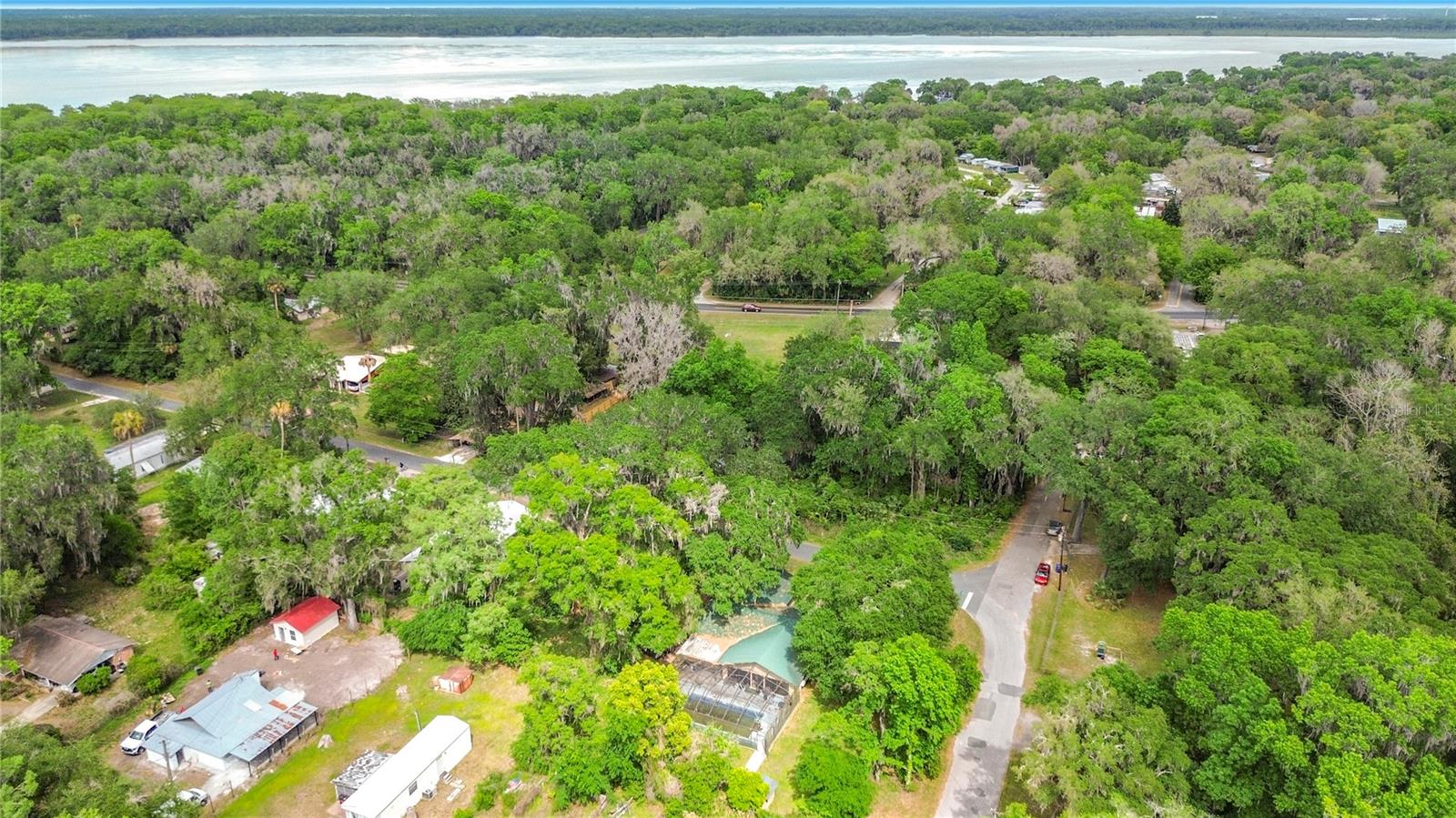 2548 CR 422, LAKE PANASOFFKEE, FL, 33538