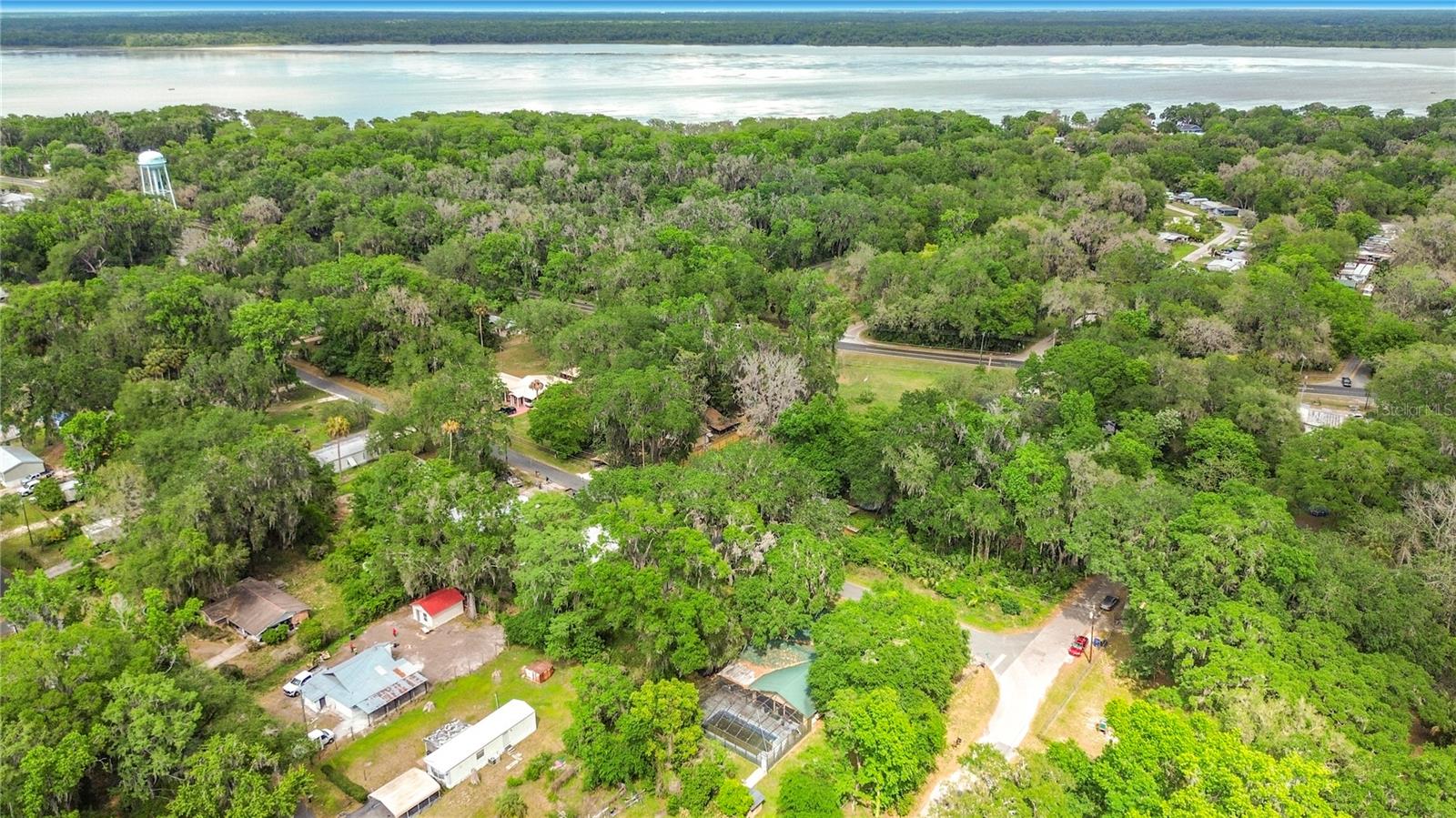 2548 CR 422, LAKE PANASOFFKEE, FL, 33538