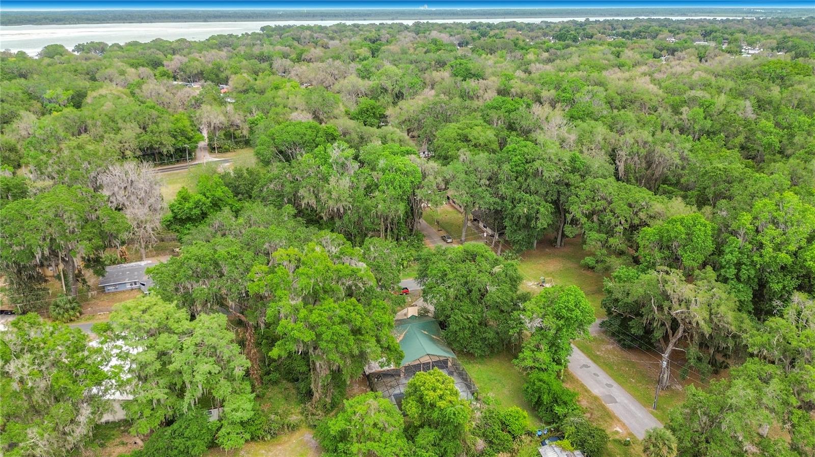 2548 CR 422, LAKE PANASOFFKEE, FL, 33538