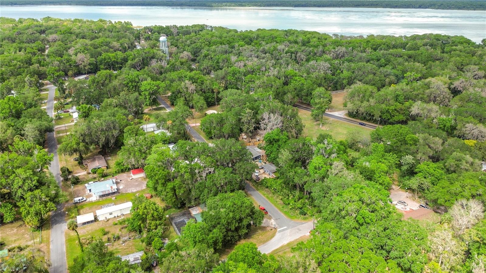 2548 CR 422, LAKE PANASOFFKEE, FL, 33538
