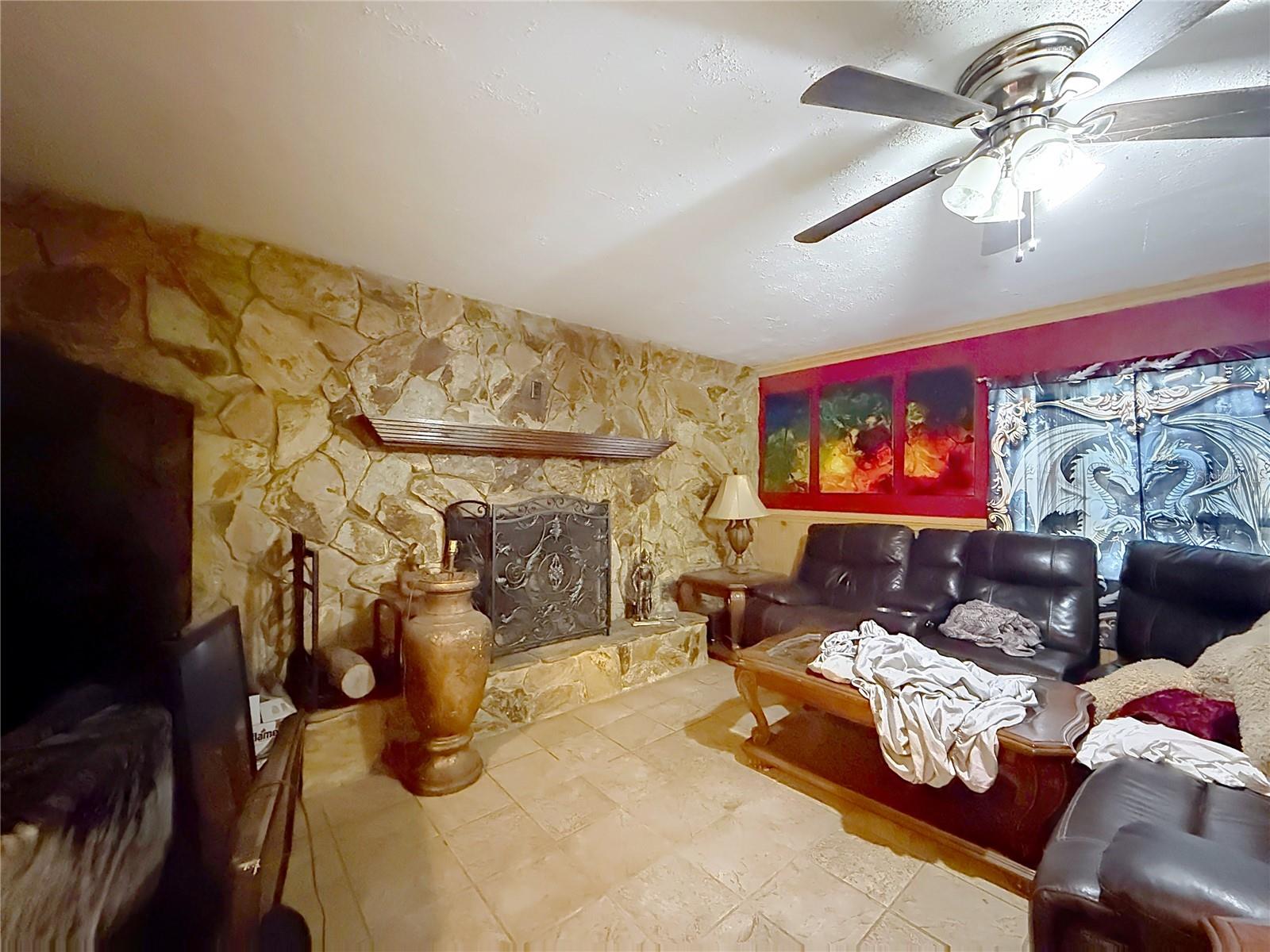 2548 CR 422, LAKE PANASOFFKEE, FL, 33538