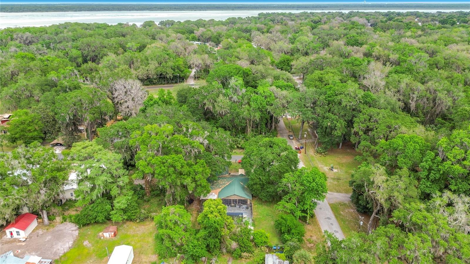 2548 CR 422, LAKE PANASOFFKEE, FL, 33538